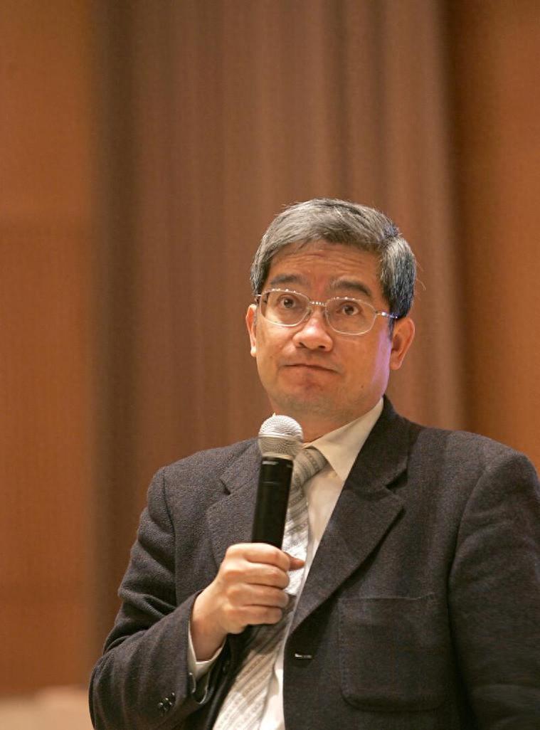 这一次，老少恋的“残酷现实”，在69岁郎咸平身上体现的淋漓尽致